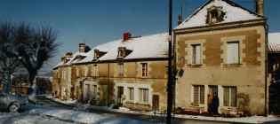 23-MonthoironSousLaNeige